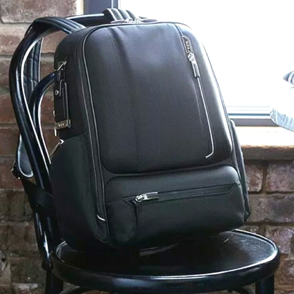 tumi arrive backpack